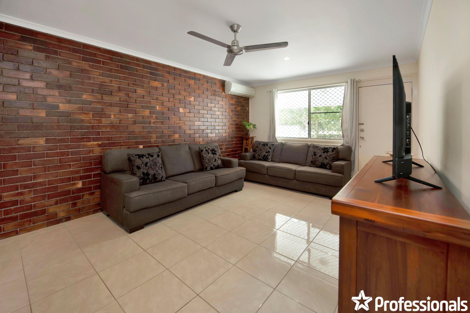 8 Binnington Esplanade, East Mackay QLD 4740, Image 1