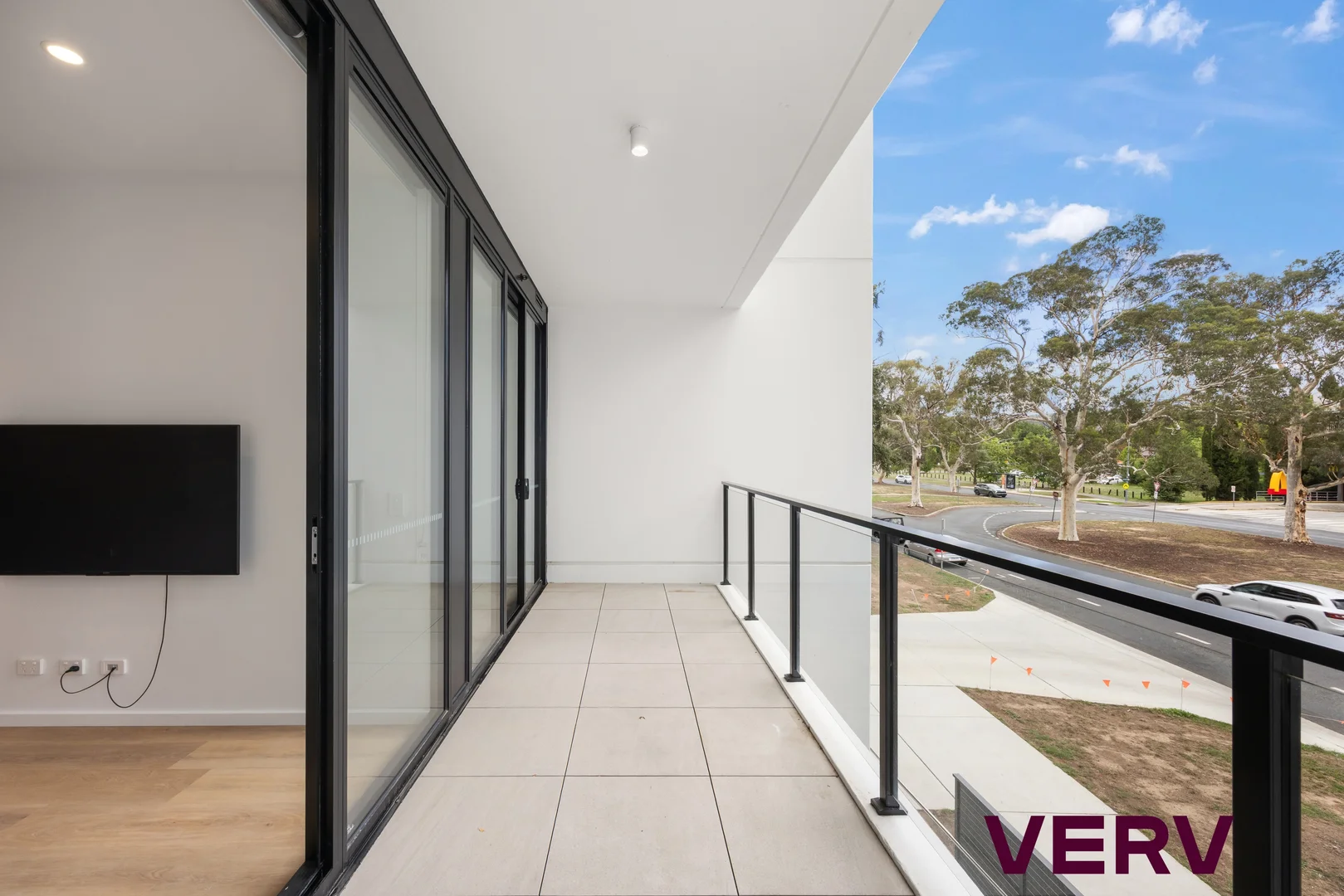 Additional image 9 of 9/17 Captain Cook Crescent, Griffith ACT 2603