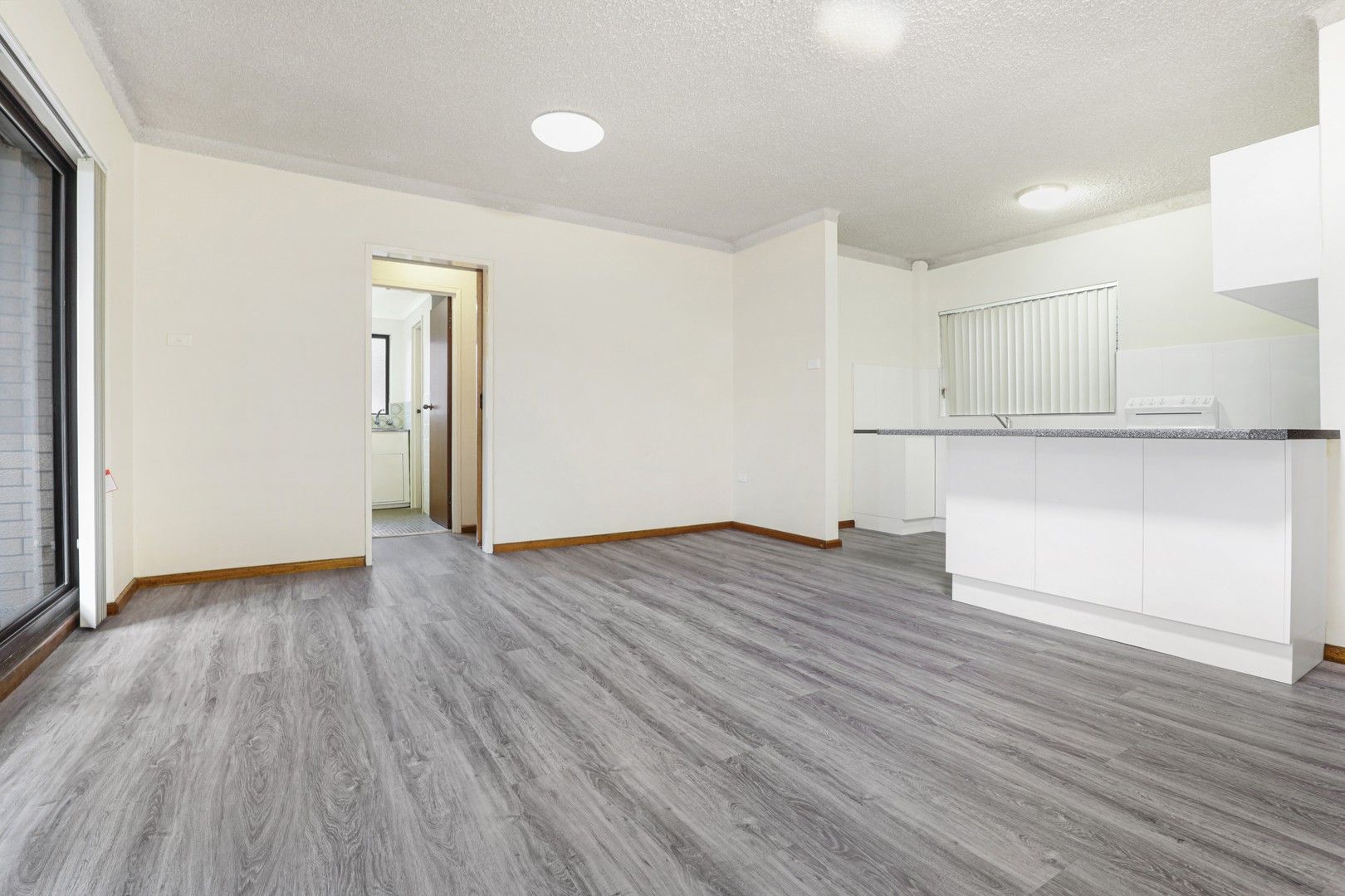 2 bedrooms Apartment / Unit / Flat in 4/21 Osborne Street WOLLONGONG NSW, 2500