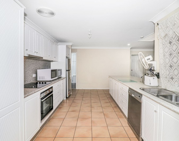 198 Bennett Road, St Clair NSW 2759