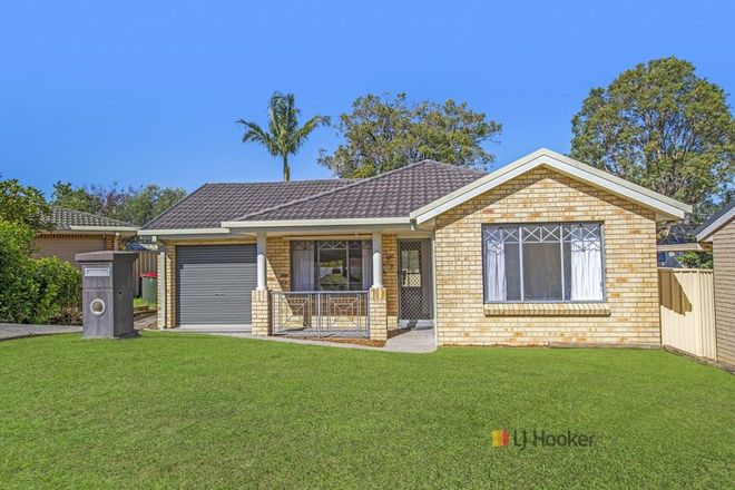 Picture of 18 Waugh Close, BLUE HAVEN NSW 2262
