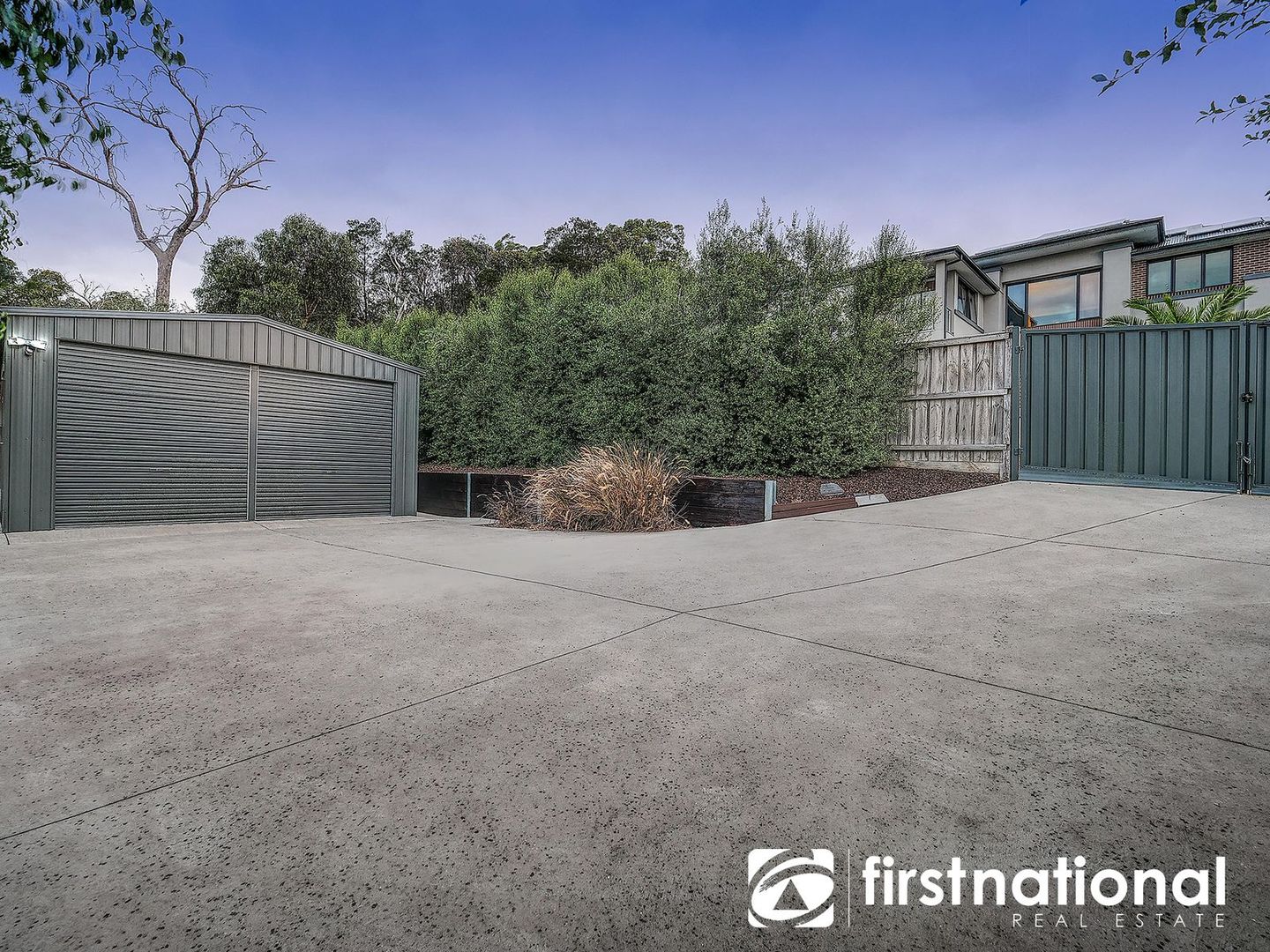 8 Aidens Way, Beaconsfield VIC 3807, Image 2