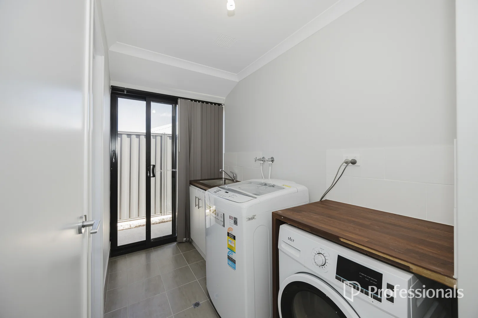 Additional image 14 of 21 Camarillo Street, The Vines WA 6069