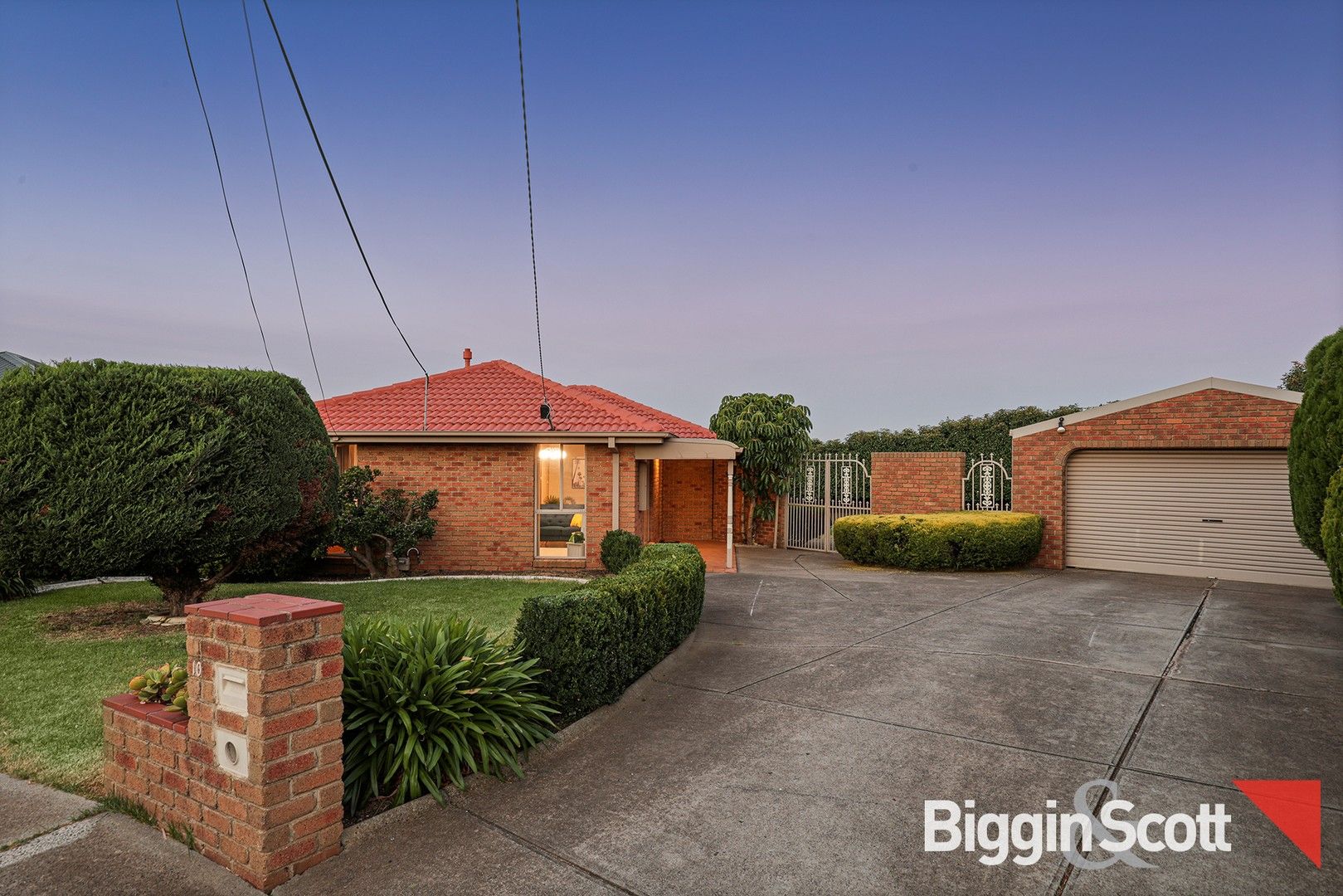 10 Damte Place, St Albans VIC 3021, Image 0