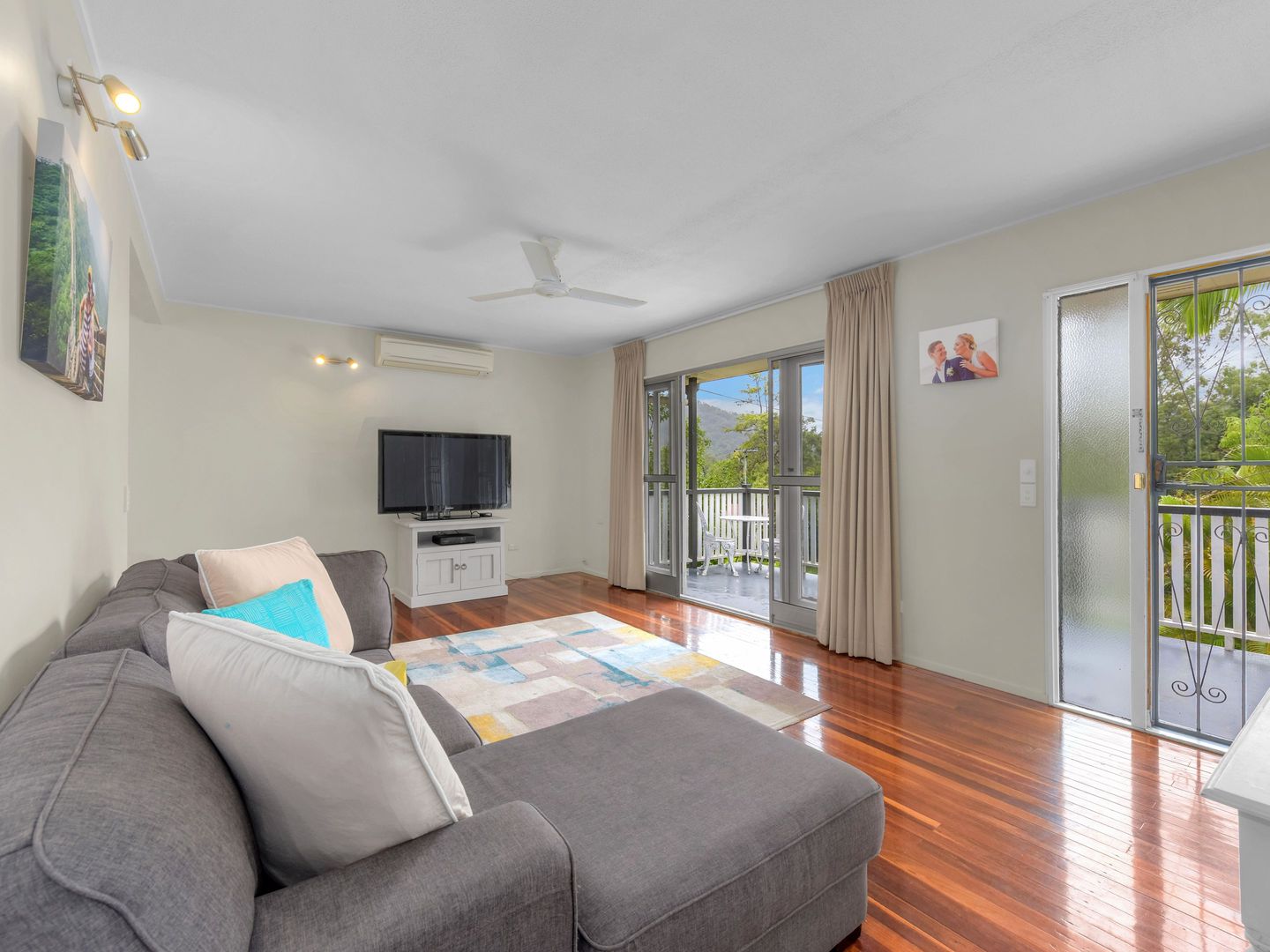 17 Bernarra Street, The Gap QLD 4061, Image 2