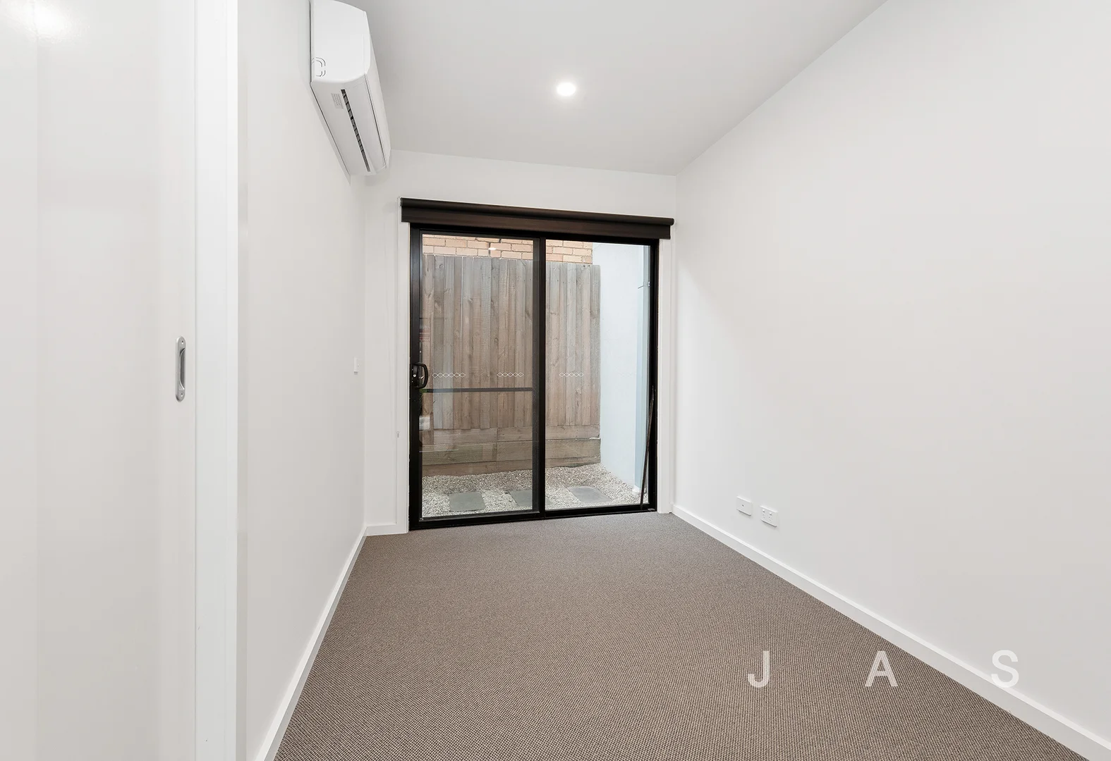 Additional image 11 of 2/101 Roberts Street, Yarraville VIC 3013