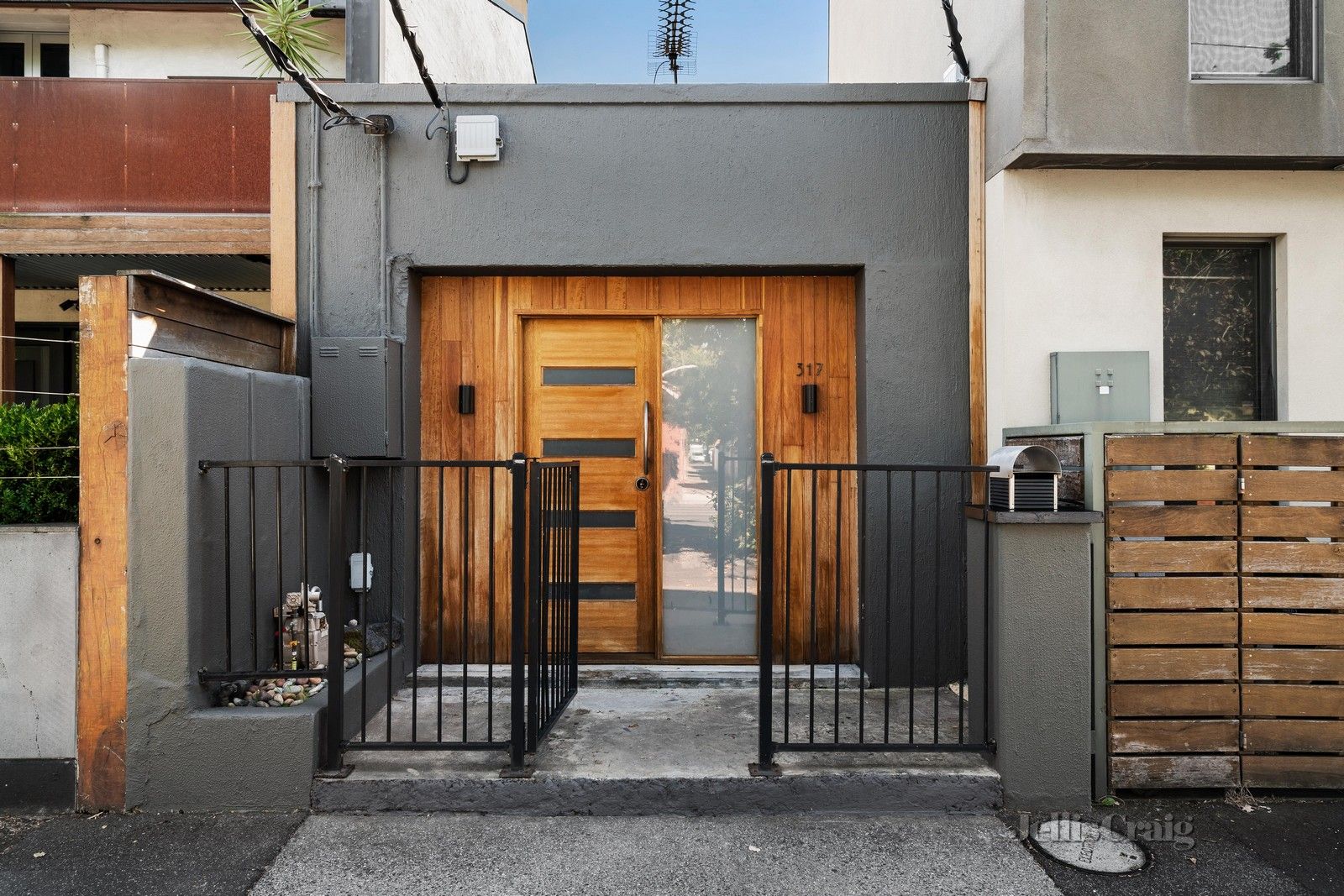 2 bedrooms House in 317 Highett St RICHMOND VIC, 3121