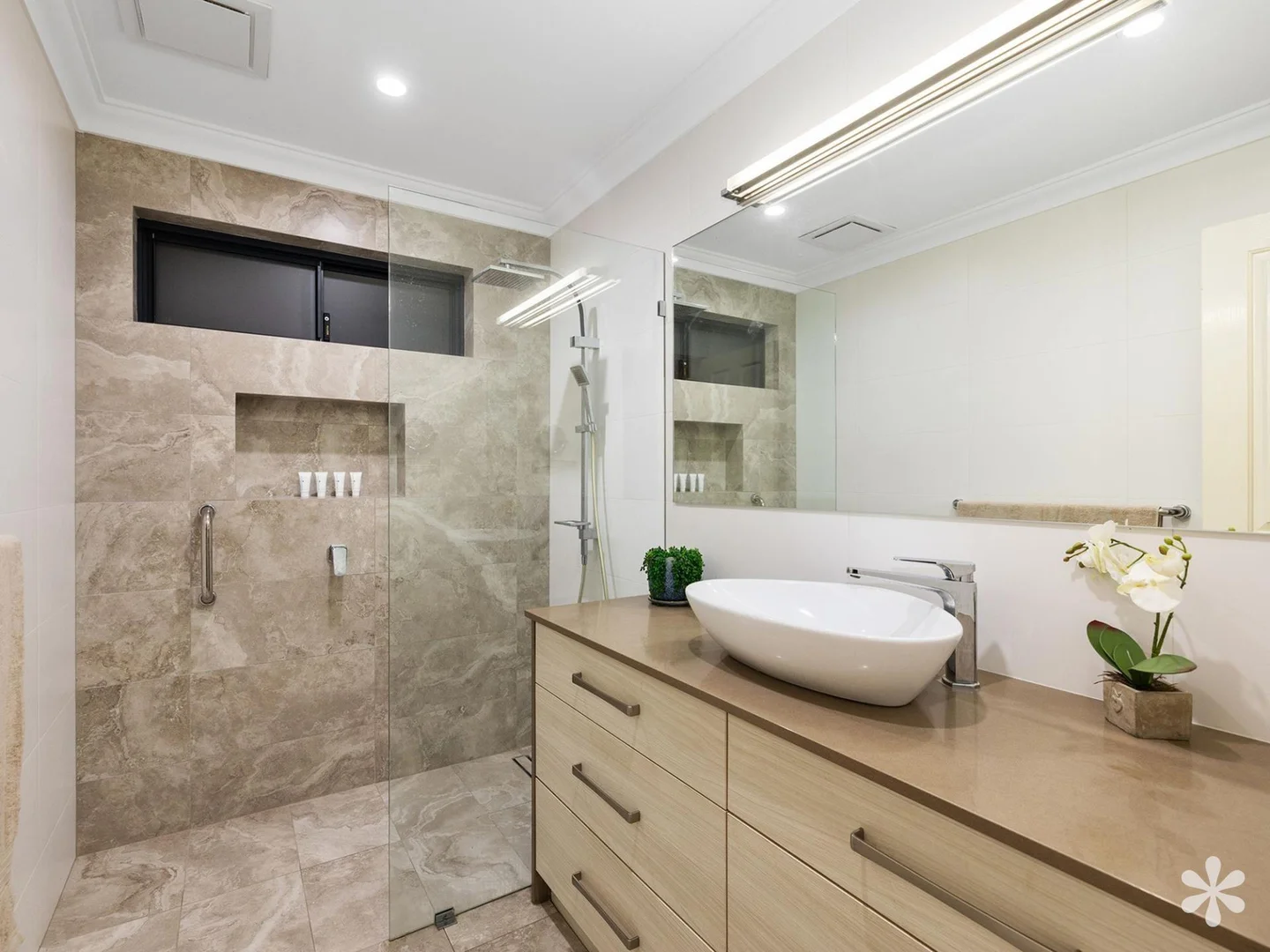 Additional image 21 of 35 Burnside Terrace, Canning Vale WA 6155