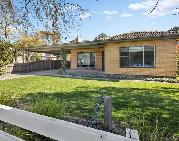 31 Elvins Street, Mansfield VIC 3722