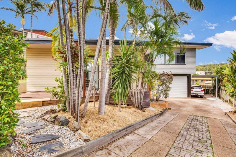 227 Oaka Street, South Gladstone QLD 4680, Image 0