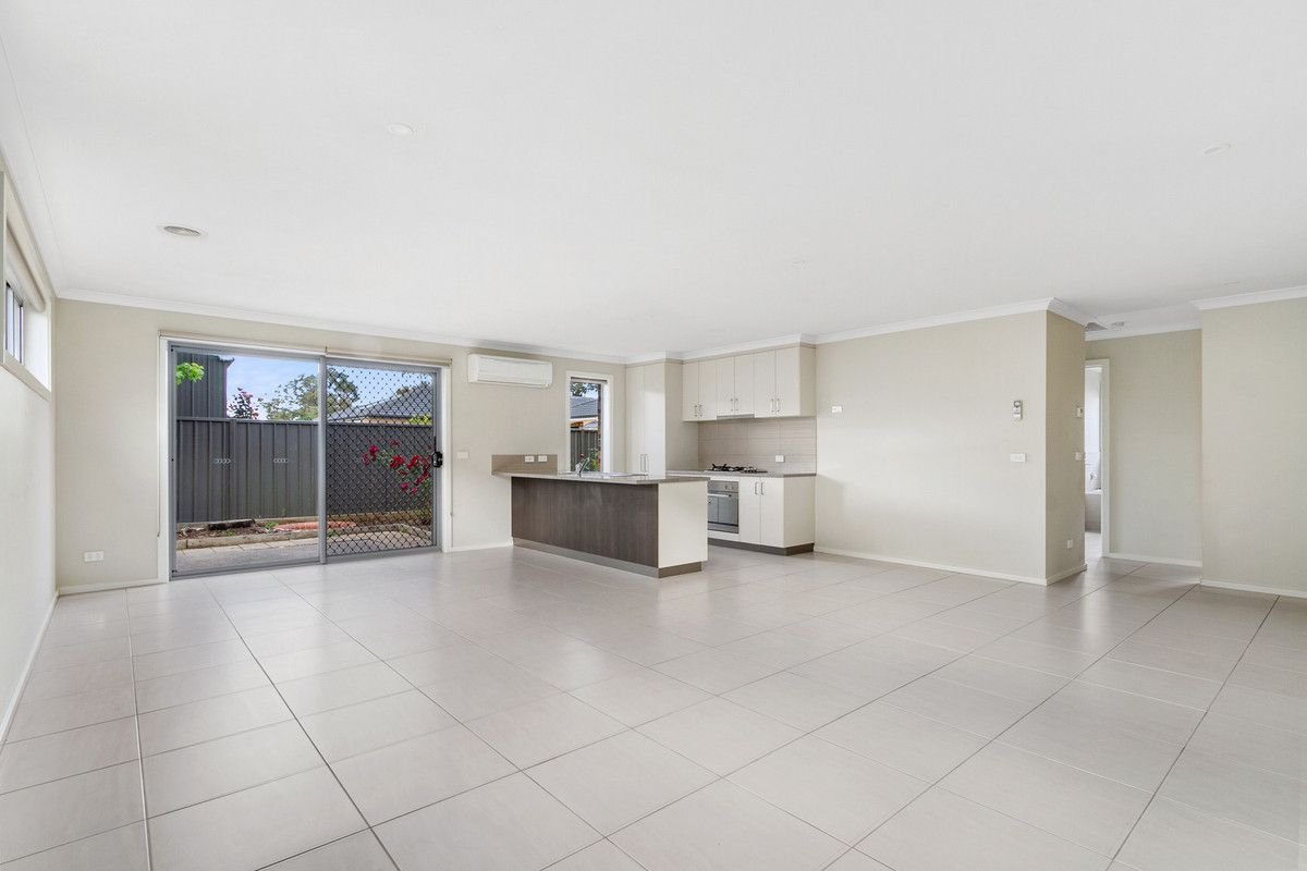 152 Patten Street, Sale VIC 3850, Image 2