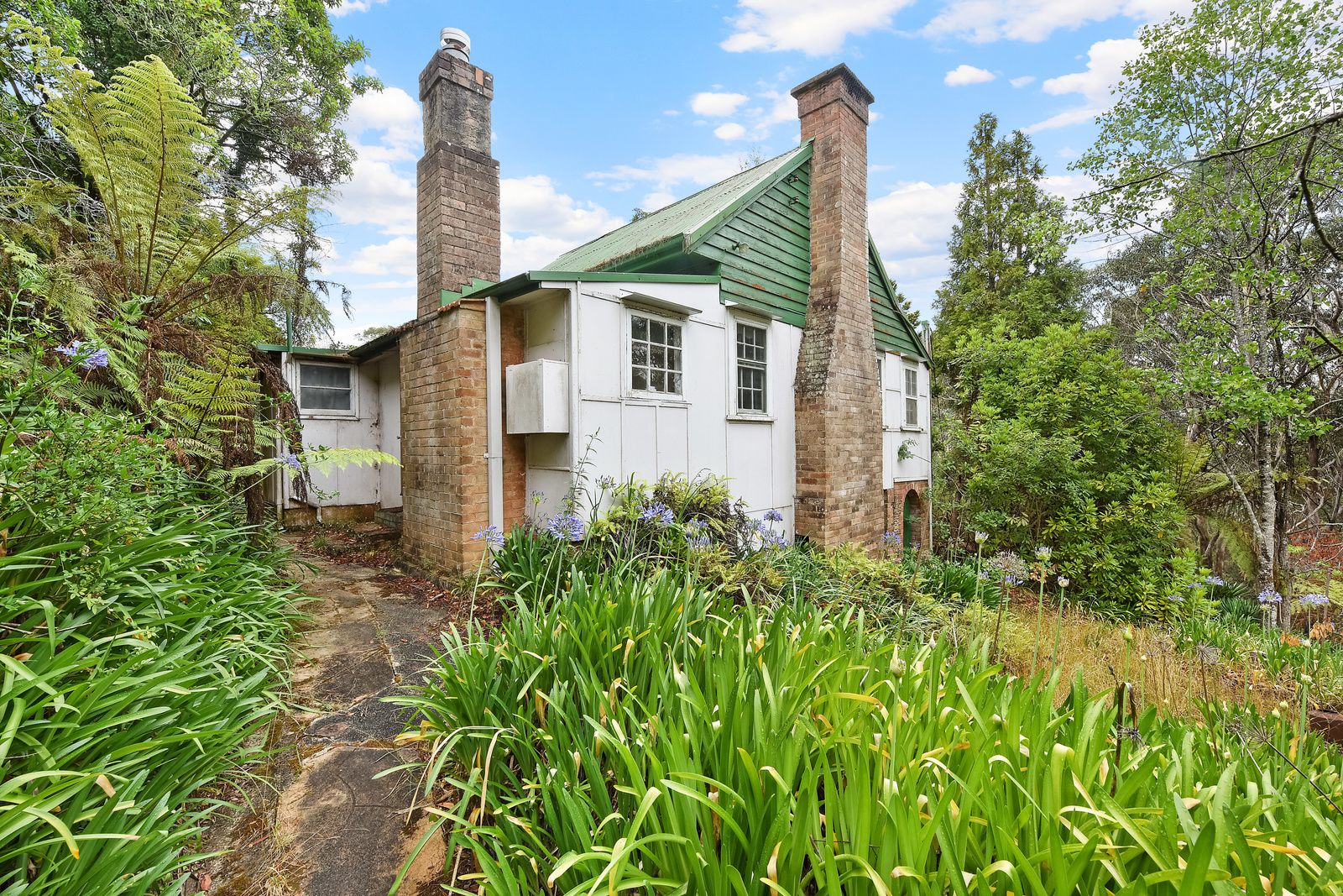 17-19 St Georges Road, Leura NSW 2780, Image 2