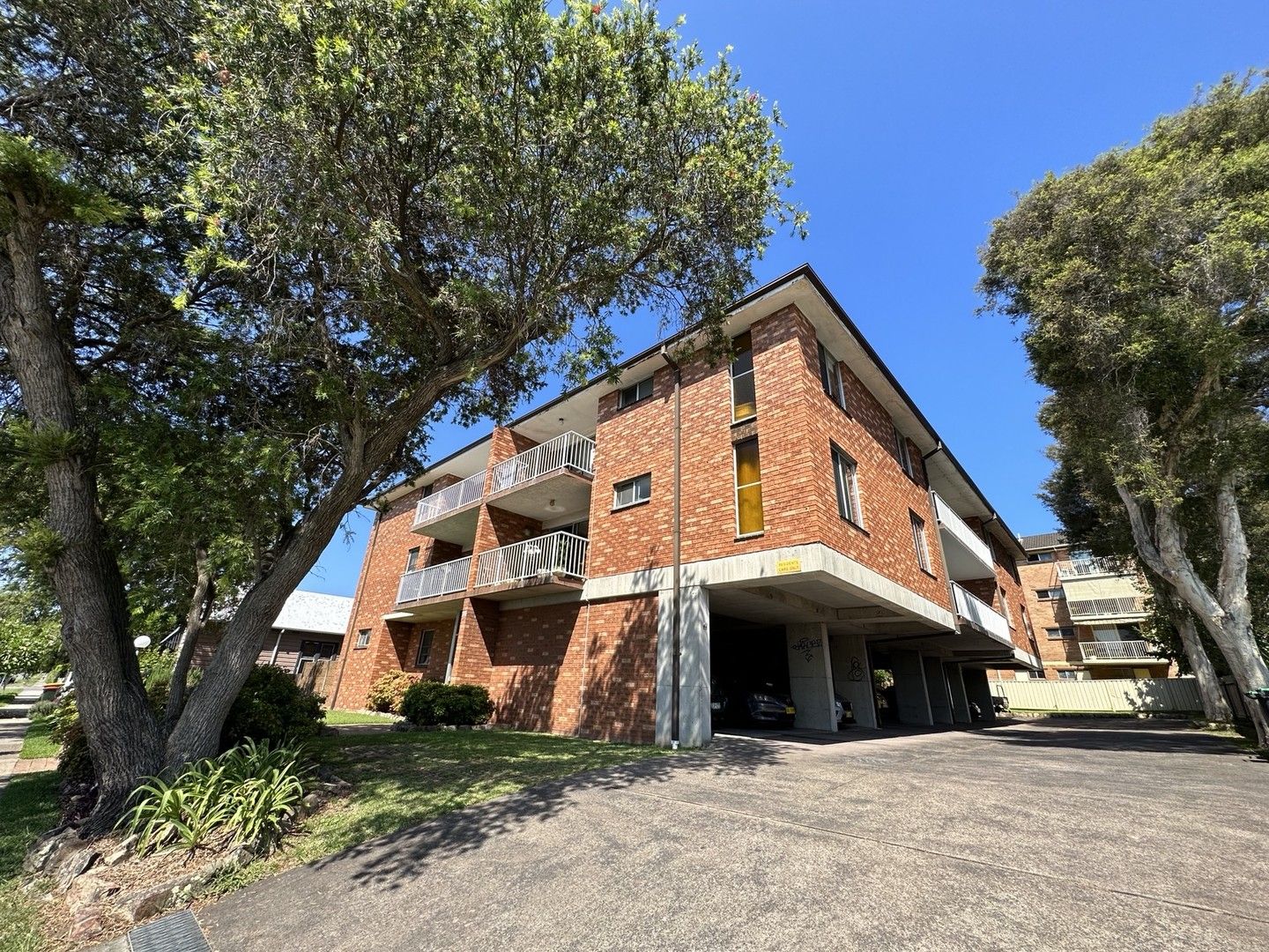 2 bedrooms Apartment / Unit / Flat in 7/115 Teralba Road ADAMSTOWN NSW, 2289