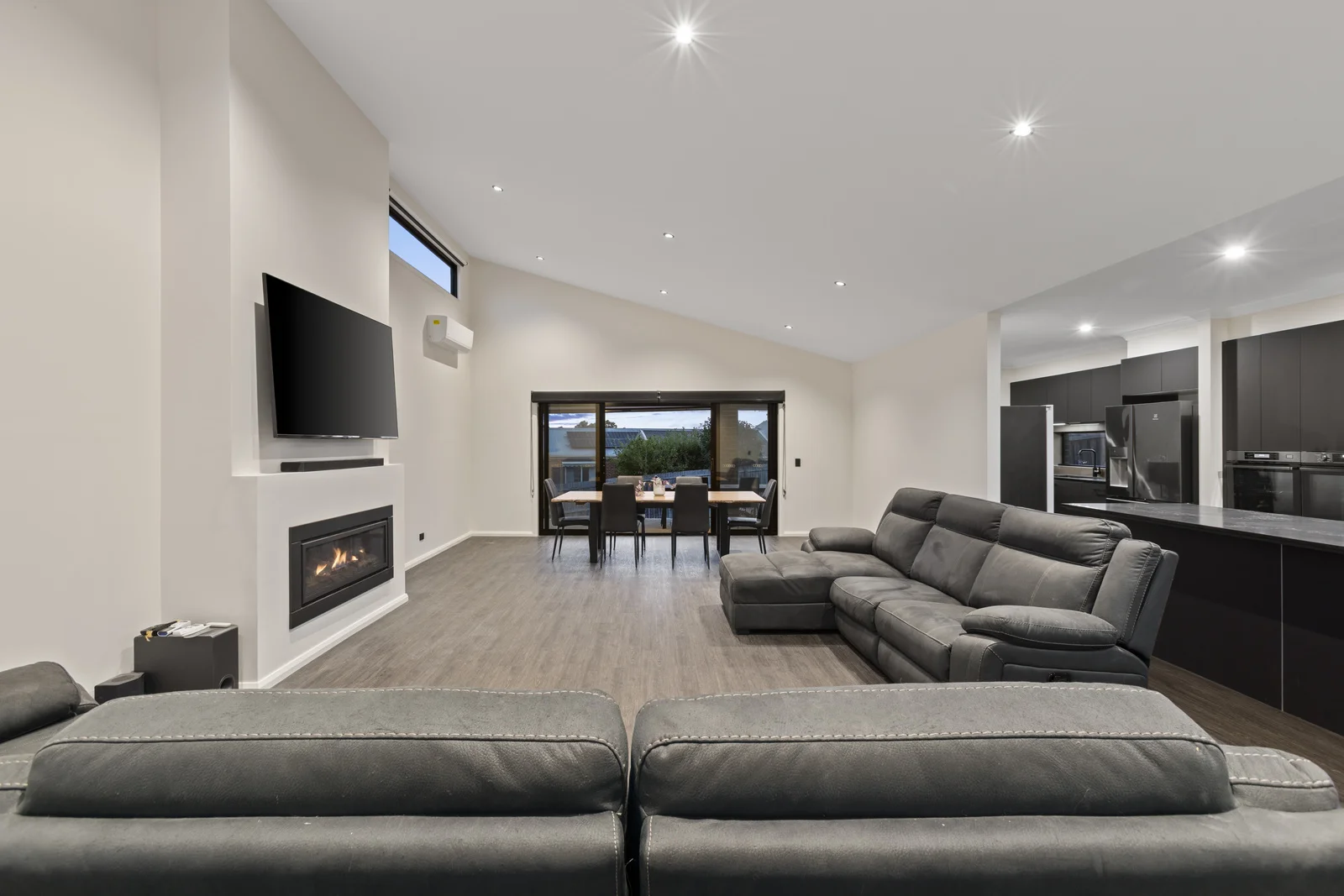 Additional image 7 of 65 Oberon Drive, Belmont VIC 3216