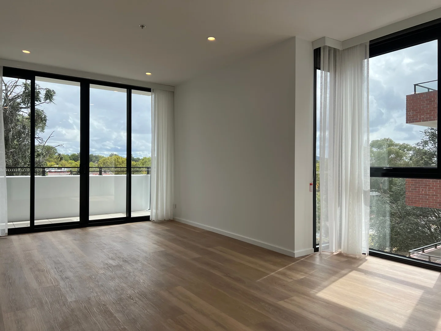 Additional image 3 of 141/19 Captain Cook Cres, Griffith ACT 2603