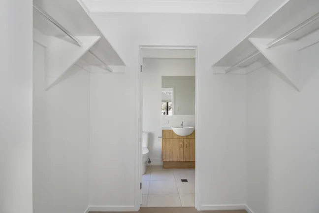 Additional image 12 of Oxley QLD 4075