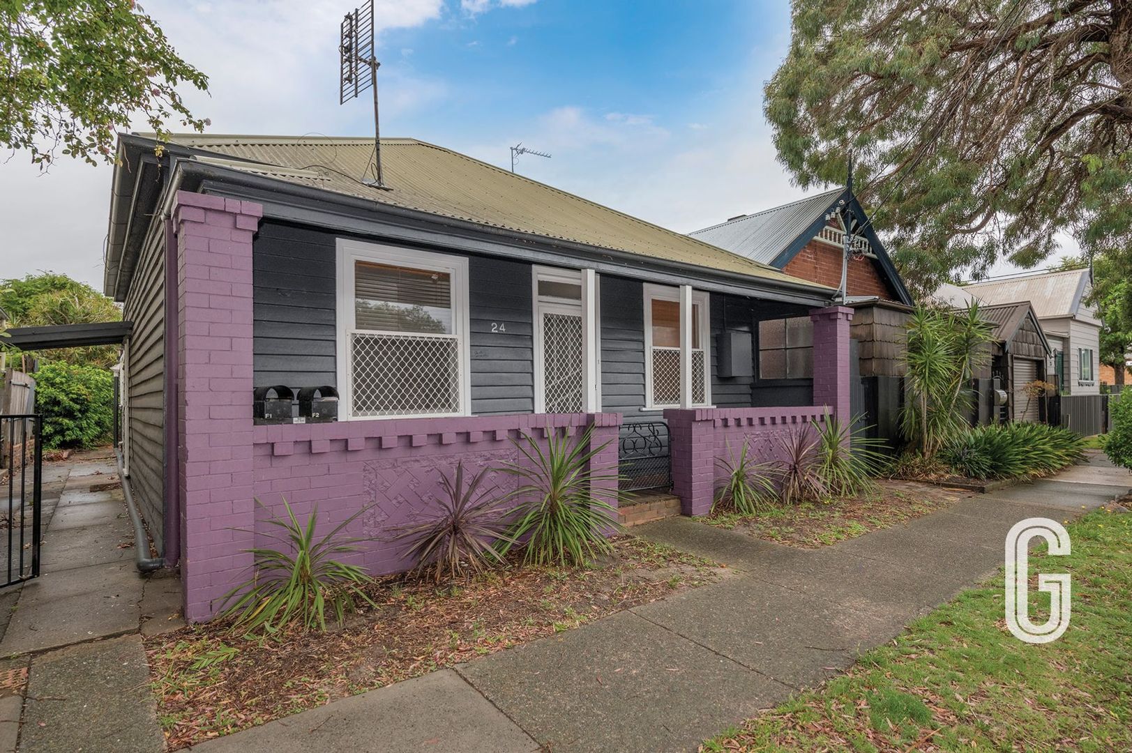 2/24 James Street, Hamilton Property History & Address Research Domain