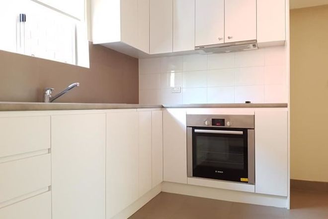 23 2 Bedroom Houses For Rent In Campbelltown Nsw 2560 Domain