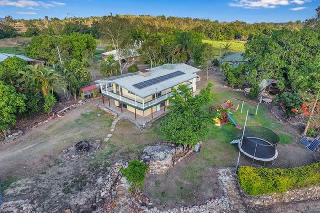 Picture of 9 Paskins Road, YALBOROO QLD 4741