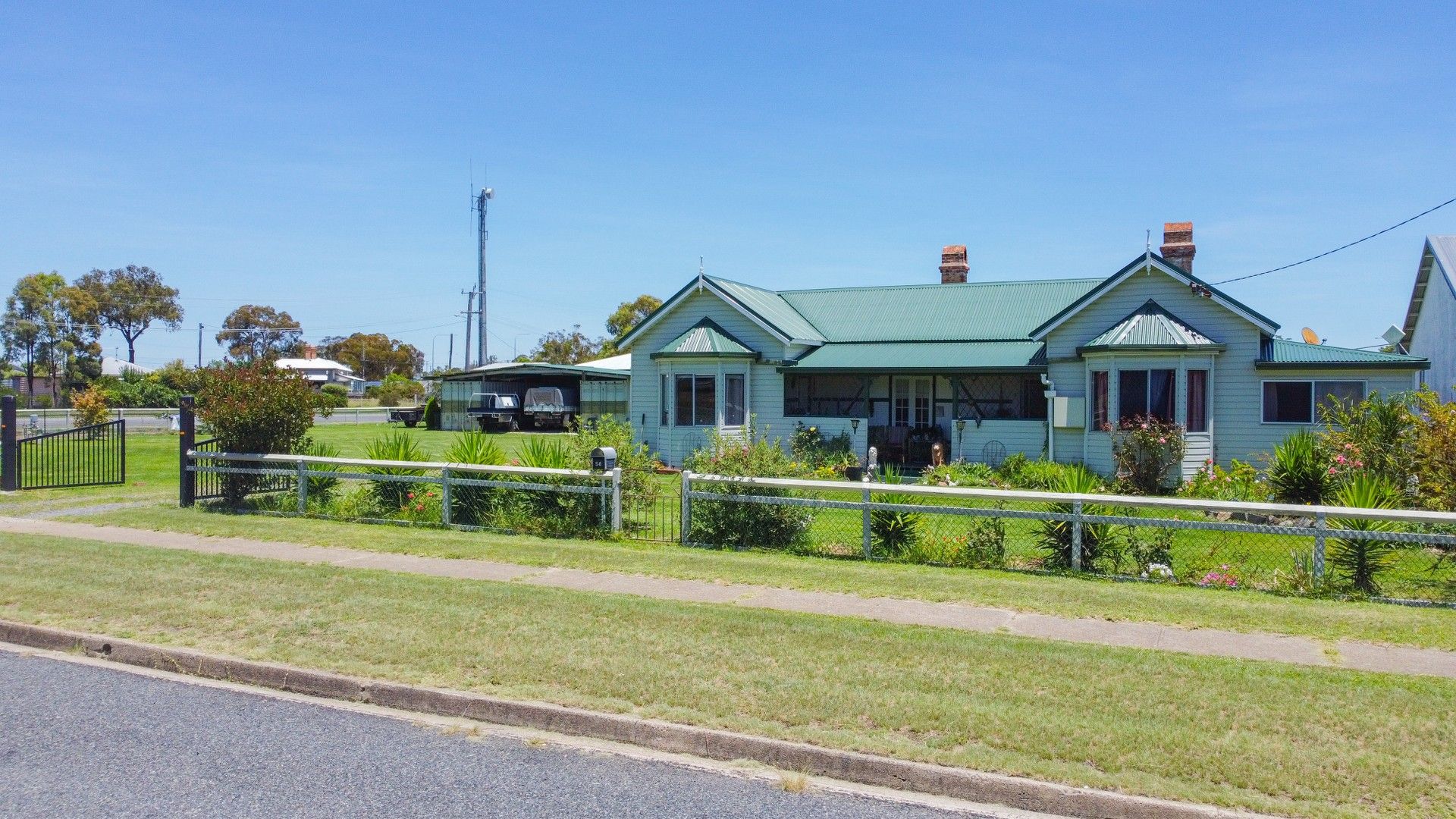 56-58 Merinda Street, Wallangarra QLD 4383, Image 0