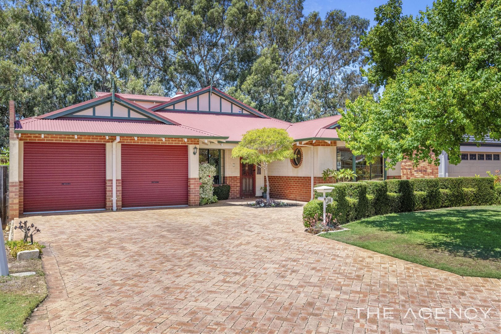 38 Gardon Rise, Gwelup WA 6018, Image 1