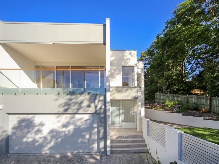 3 bedrooms Townhouse in 2/12 Wattle Street POINT ARKWRIGHT QLD, 4573