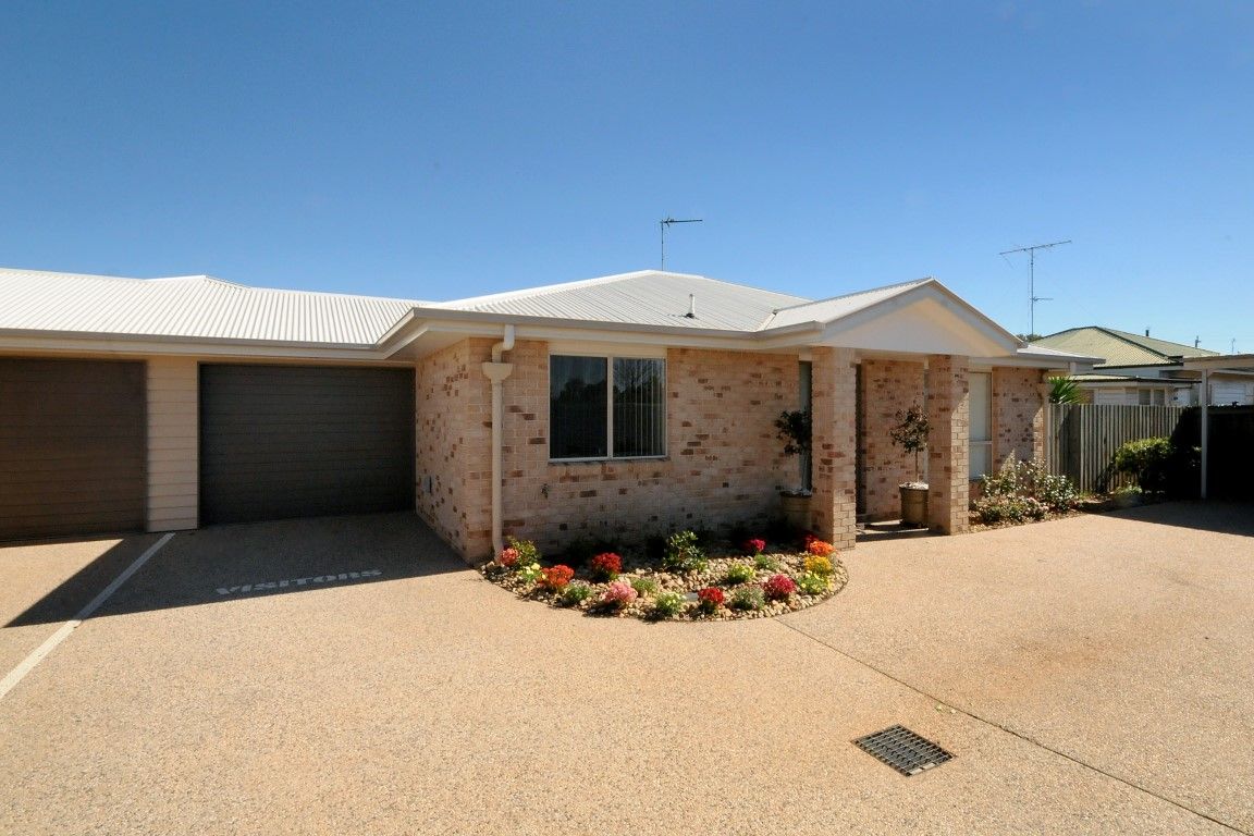 2/487 Stenner Street, HARRISTOWN QLD 4350, Image 0