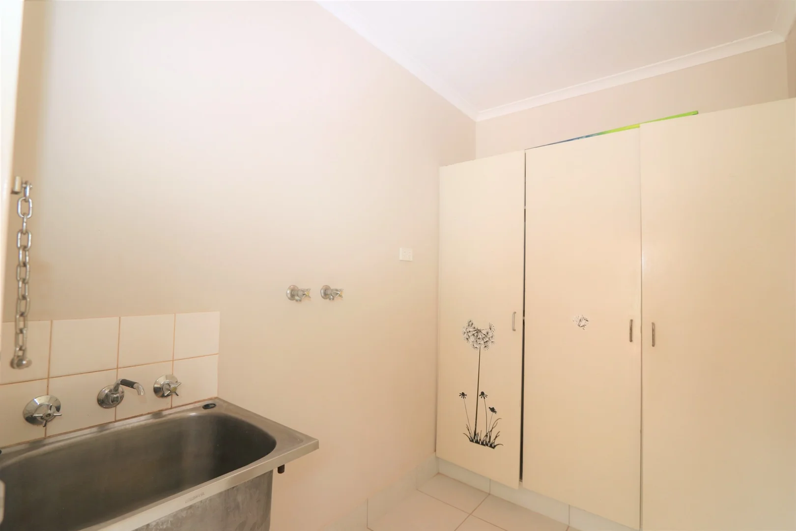 Additional image 11 of 7 Wallace Court, Katherine NT 0850