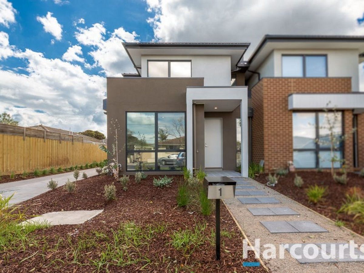 3 bedrooms House in 1/39 Broadway BONBEACH VIC, 3196