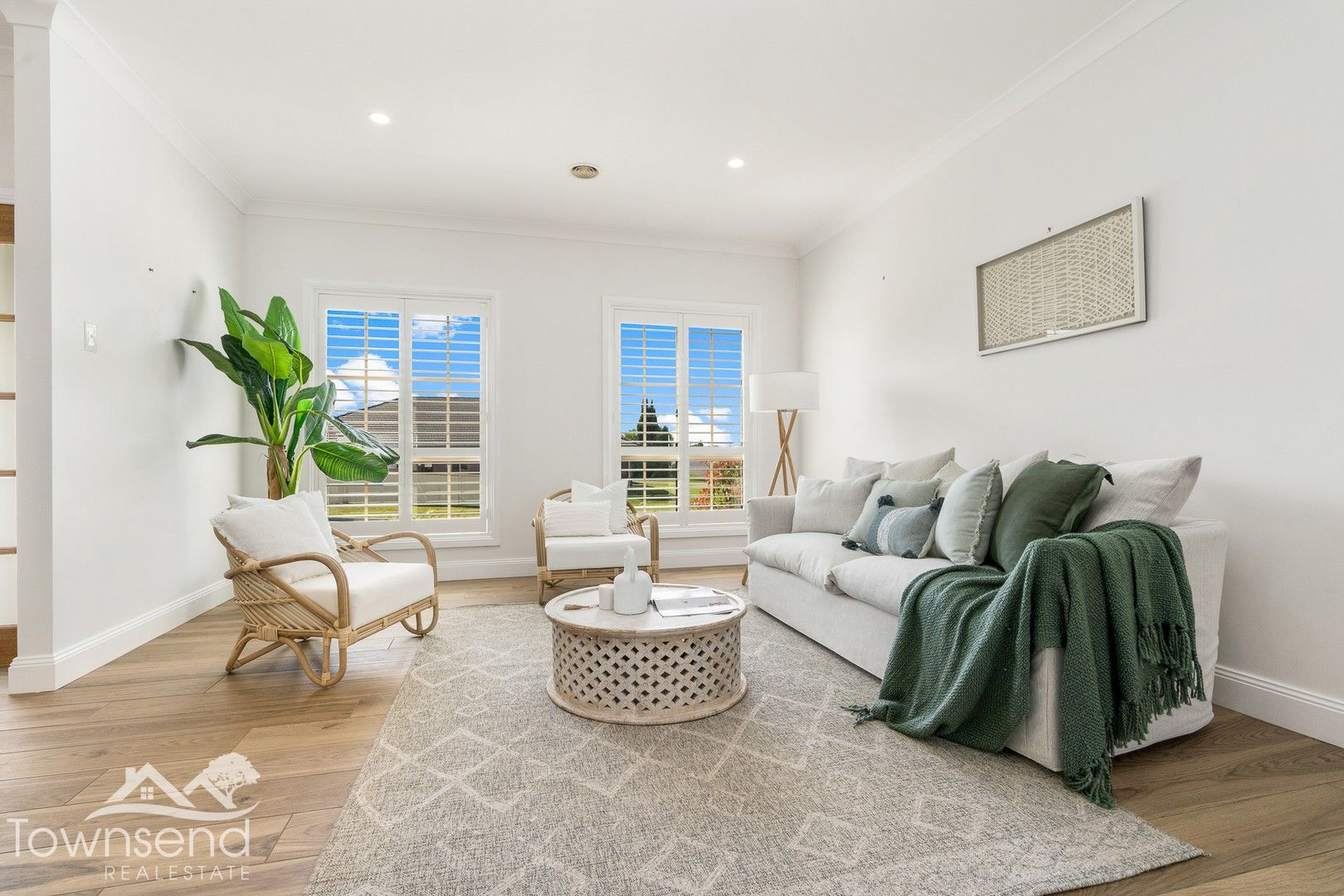 4 bedrooms House in 3 Lisbon Circuit ORANGE NSW, 2800