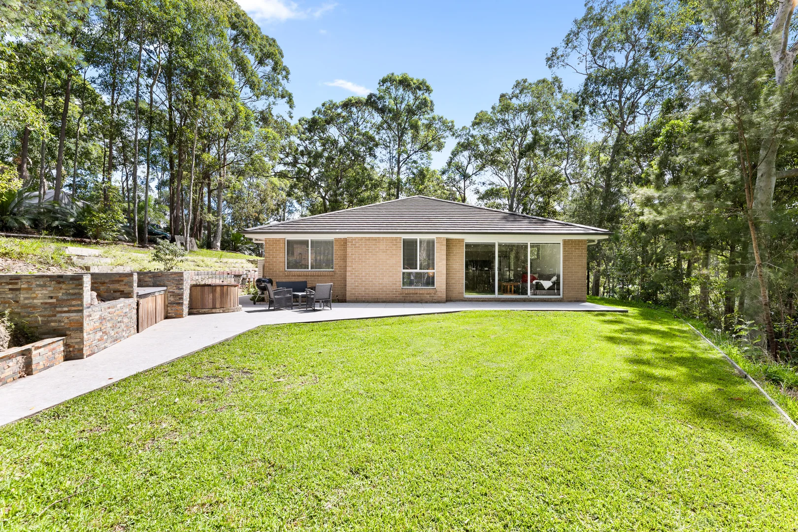 Additional image 18 of 17A & 17B The Outlook Road, Surfside NSW 2536