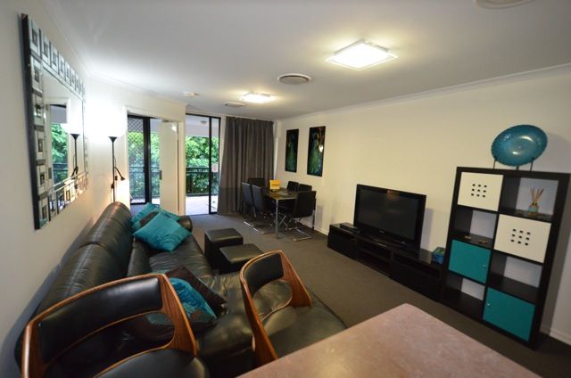 2 bedrooms Apartment / Unit / Flat in 57/2 St Pauls Tce SPRING HILL QLD, 4000