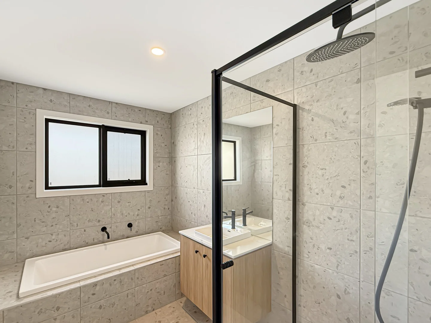 Additional image 10 of 41 Camelon Avenue, Thornhill Park VIC 3335