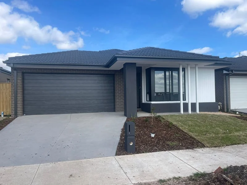 9 Cosgrove Street, Tarneit VIC 3029