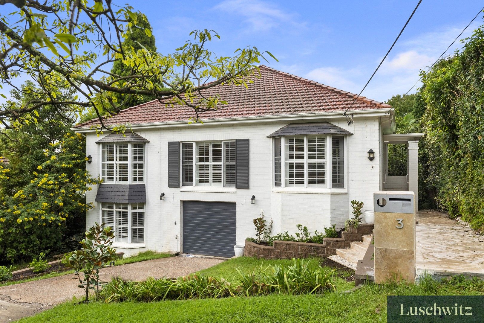 4 bedrooms House in 3 Vista Street PYMBLE NSW, 2073