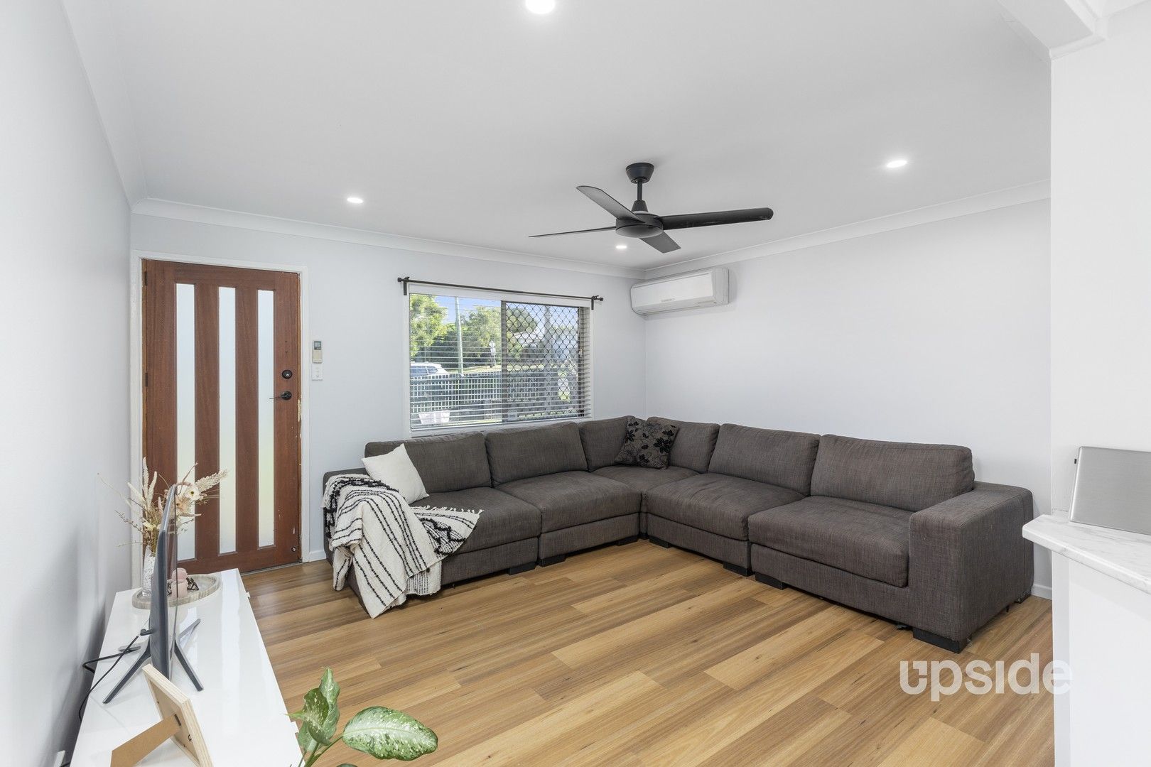 3 bedrooms House in 3 Glen Brae Street REDBANK PLAINS QLD, 4301