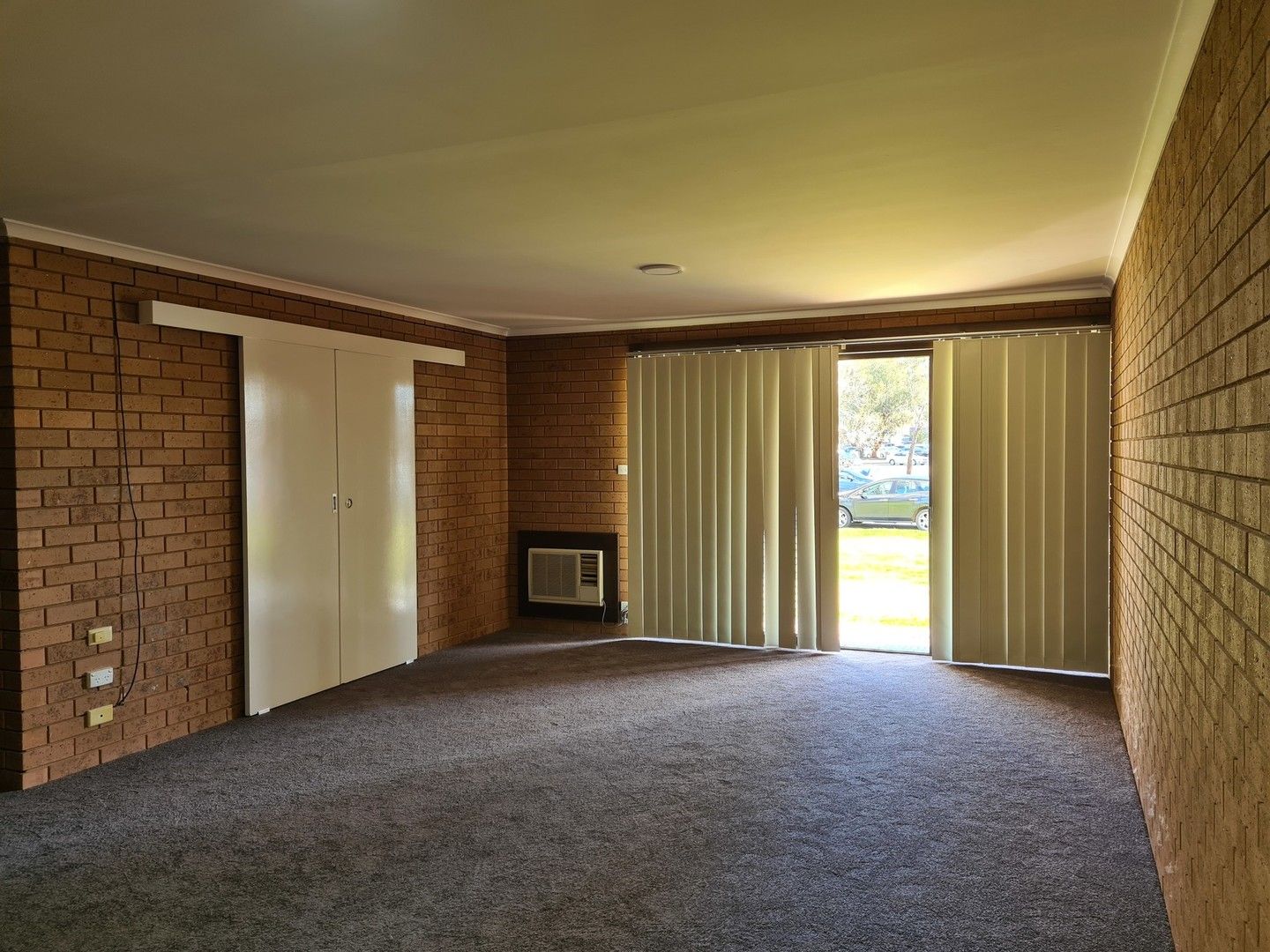 4/160 Tarcutta Street, Wagga Wagga NSW 2650 Apartment For Rent 390