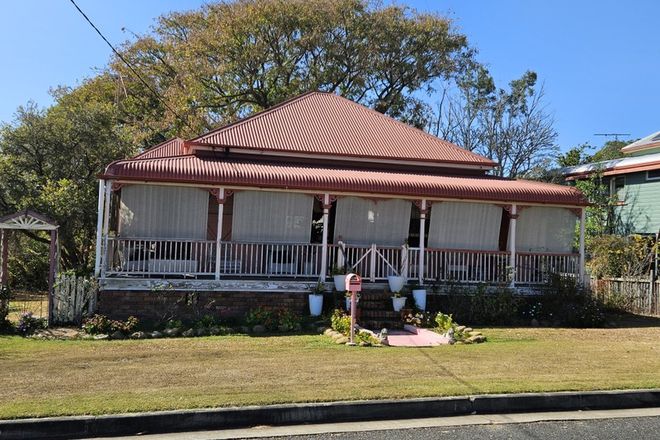 Picture of 12 Eileen Street, BOOVAL QLD 4304