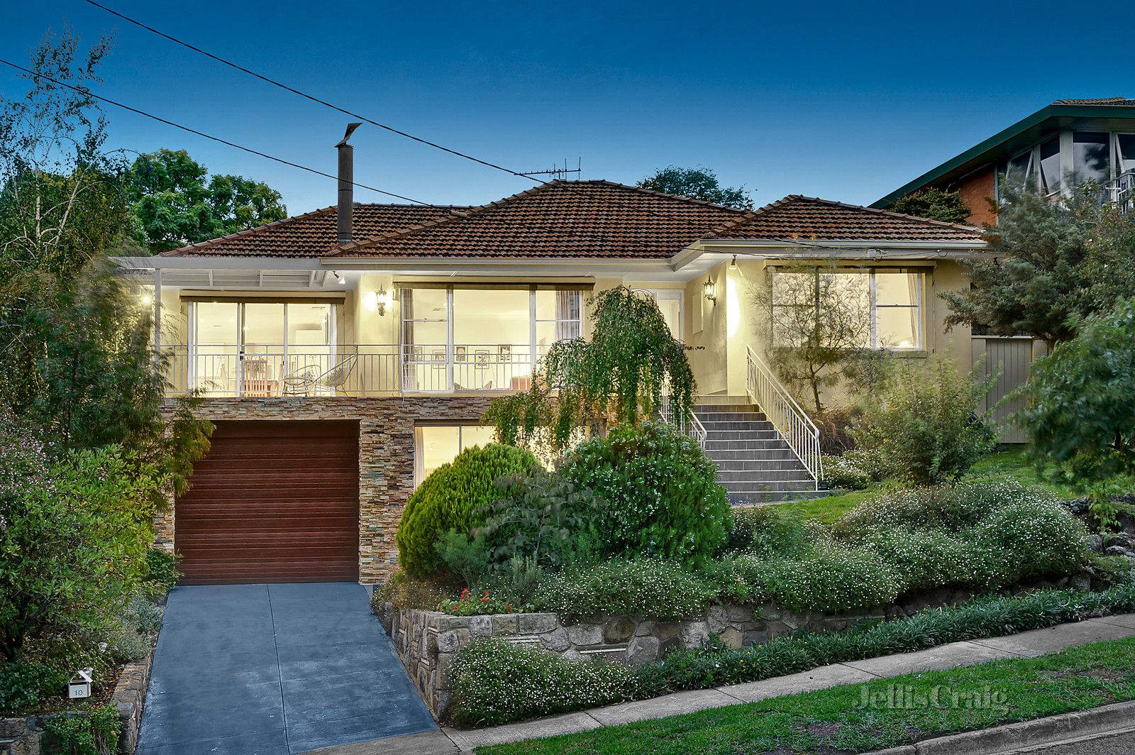 10 Lowan Avenue, Templestowe Lower VIC 3107, Image 0