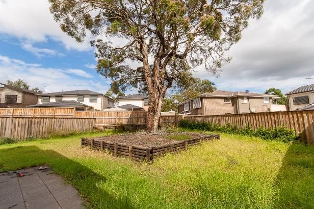 9 Cronin Place, BONNYRIGG NSW 2177, Image 2