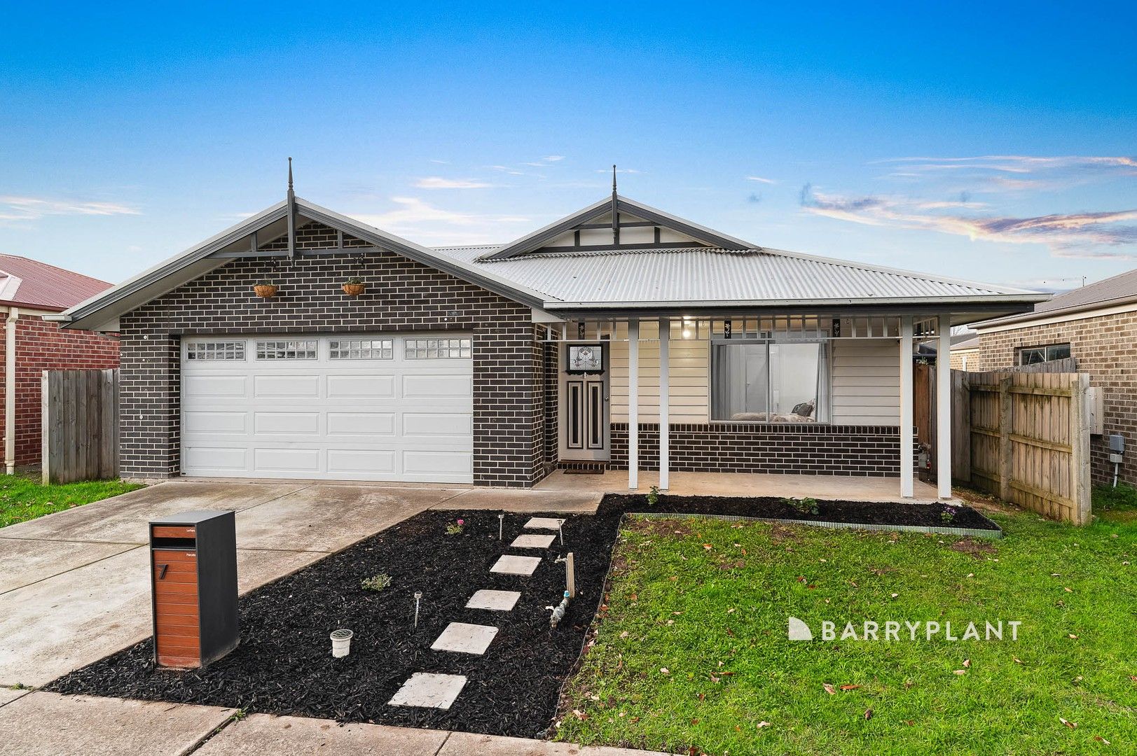 7 Tribuzi Close, Pakenham VIC 3810, Image 0