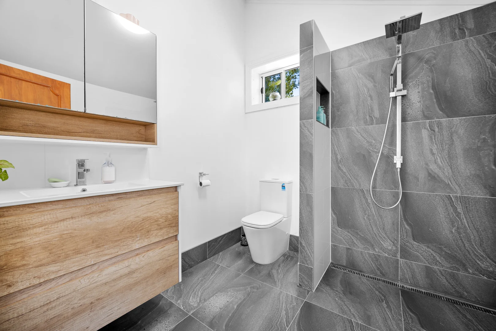 Additional image 7 of 152 Martyn Street, Parramatta Park QLD 4870