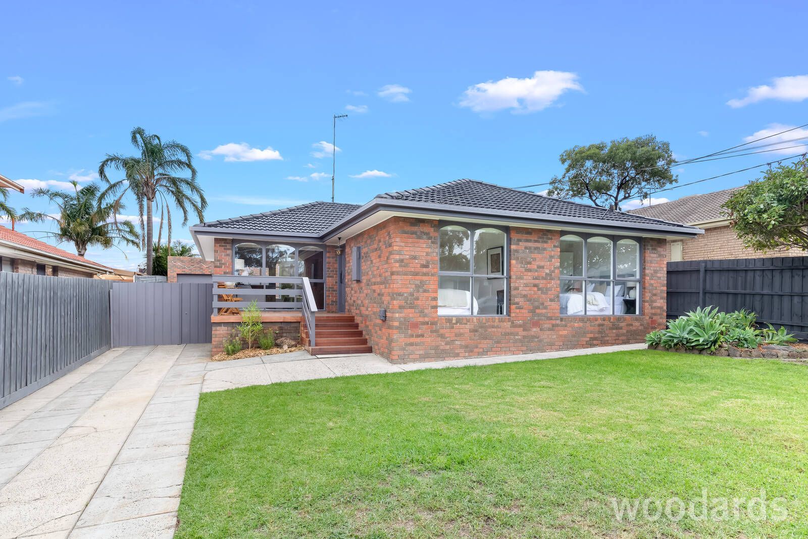 3 bedrooms House in 18 Oxley Avenue BUNDOORA VIC, 3083