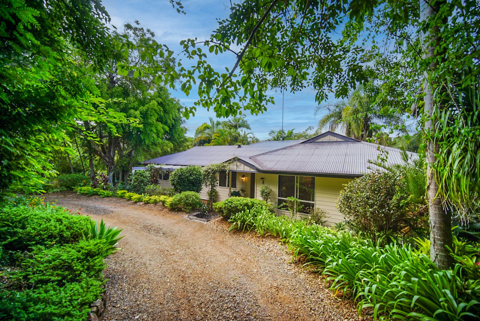 4 bedrooms House in 2-6 Serene Close MONS QLD, 4556