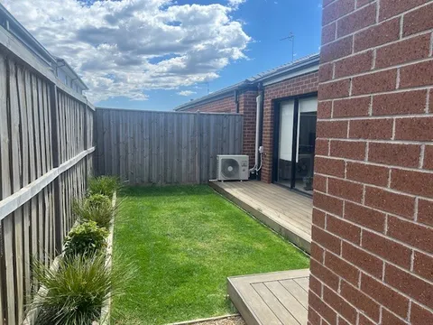 7 Metung Street, Armstrong Creek VIC 3217 - House For Rent | Domain
