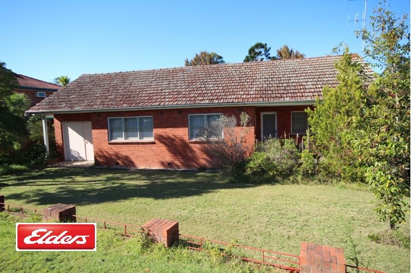 6 Crescent Avenue, Taree NSW 2430, Image 0