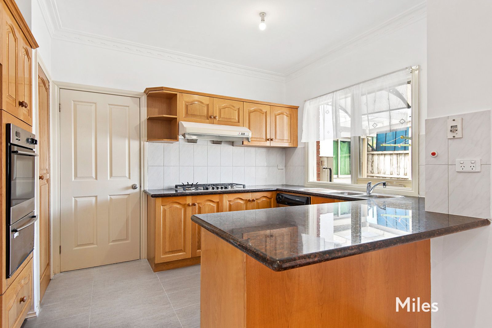 2/4-6 Tate Street, Ivanhoe VIC 3079, Image 2