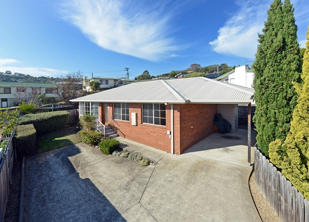 2/36 Kenton Road, Geilston Bay TAS 7015