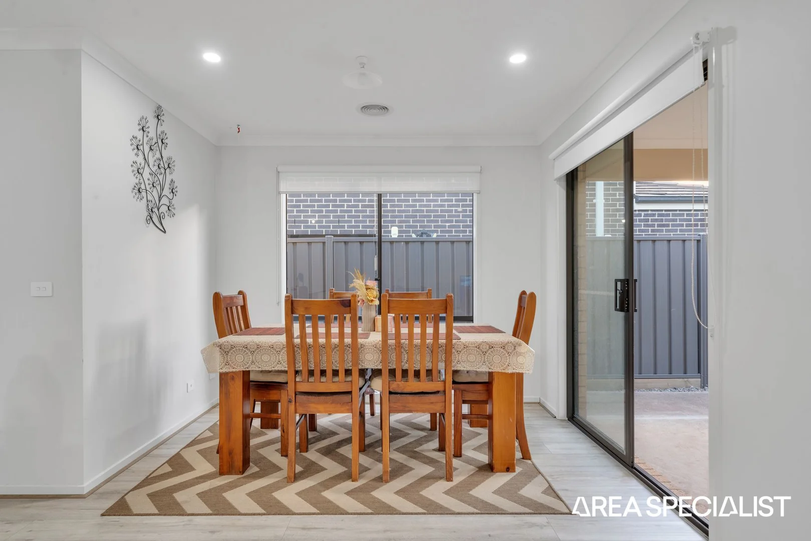 Additional image 4 of 2/4 Dorset Grove, Truganina VIC 3029