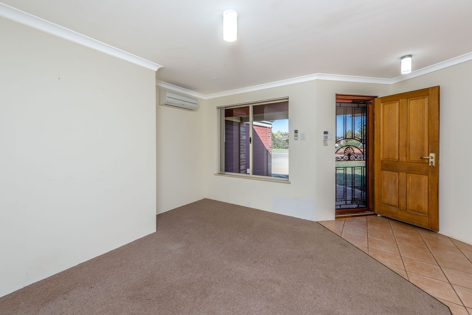 7 Paperbark Lane, Woorree WA 6530, Image 2